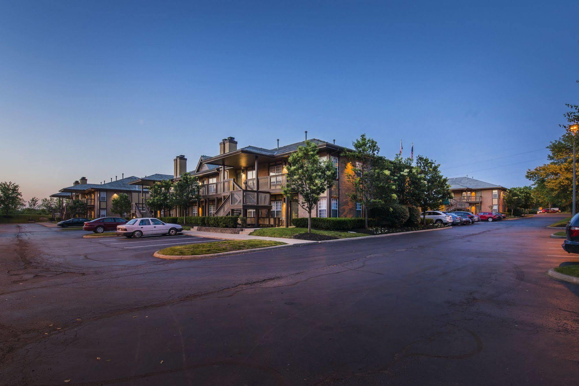 Cloverleaf Suites Columbus - Dublin Exterior photo